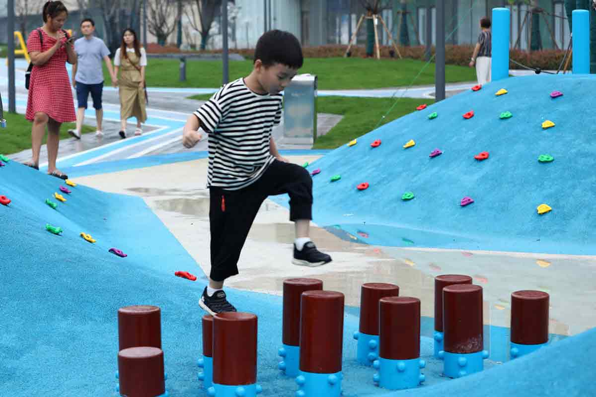 戶外游樂設(shè)備 戶外游樂設(shè)備