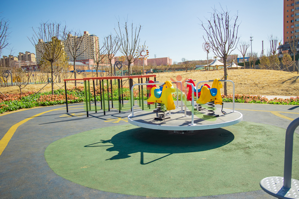 戶外游樂場 戶外游樂場